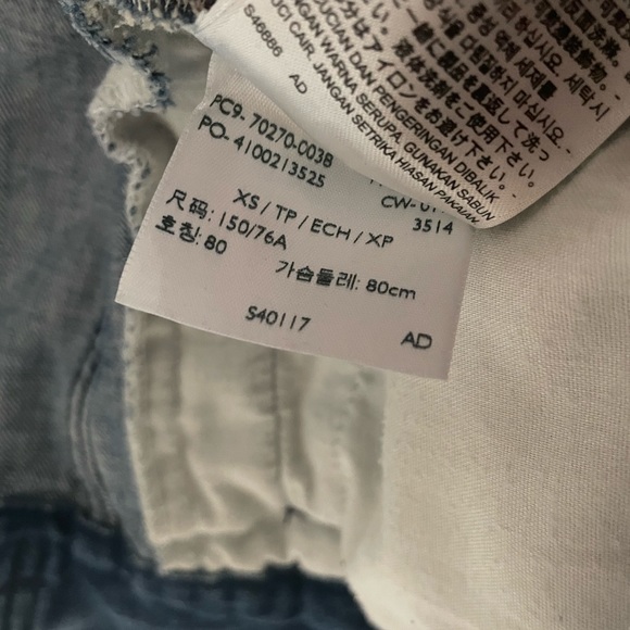 Levi’s jean jacket -XS - Picture 6 of 13